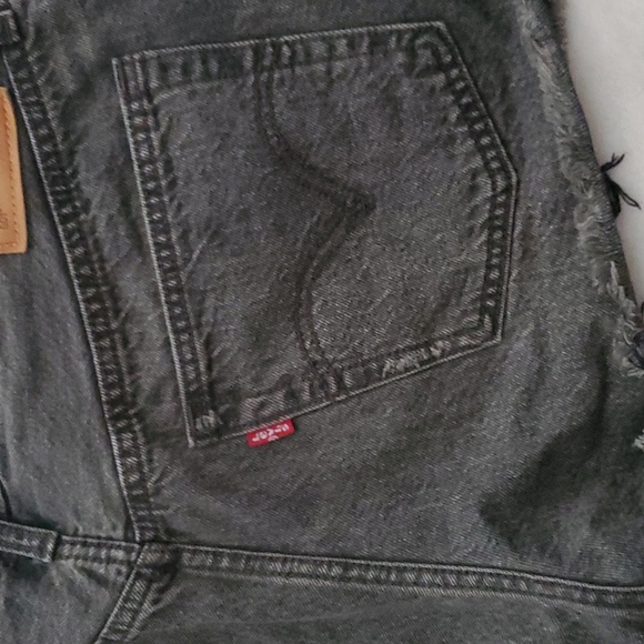 Levi's Denim Hotpant shorts -US 16 - Picture 7 of 11